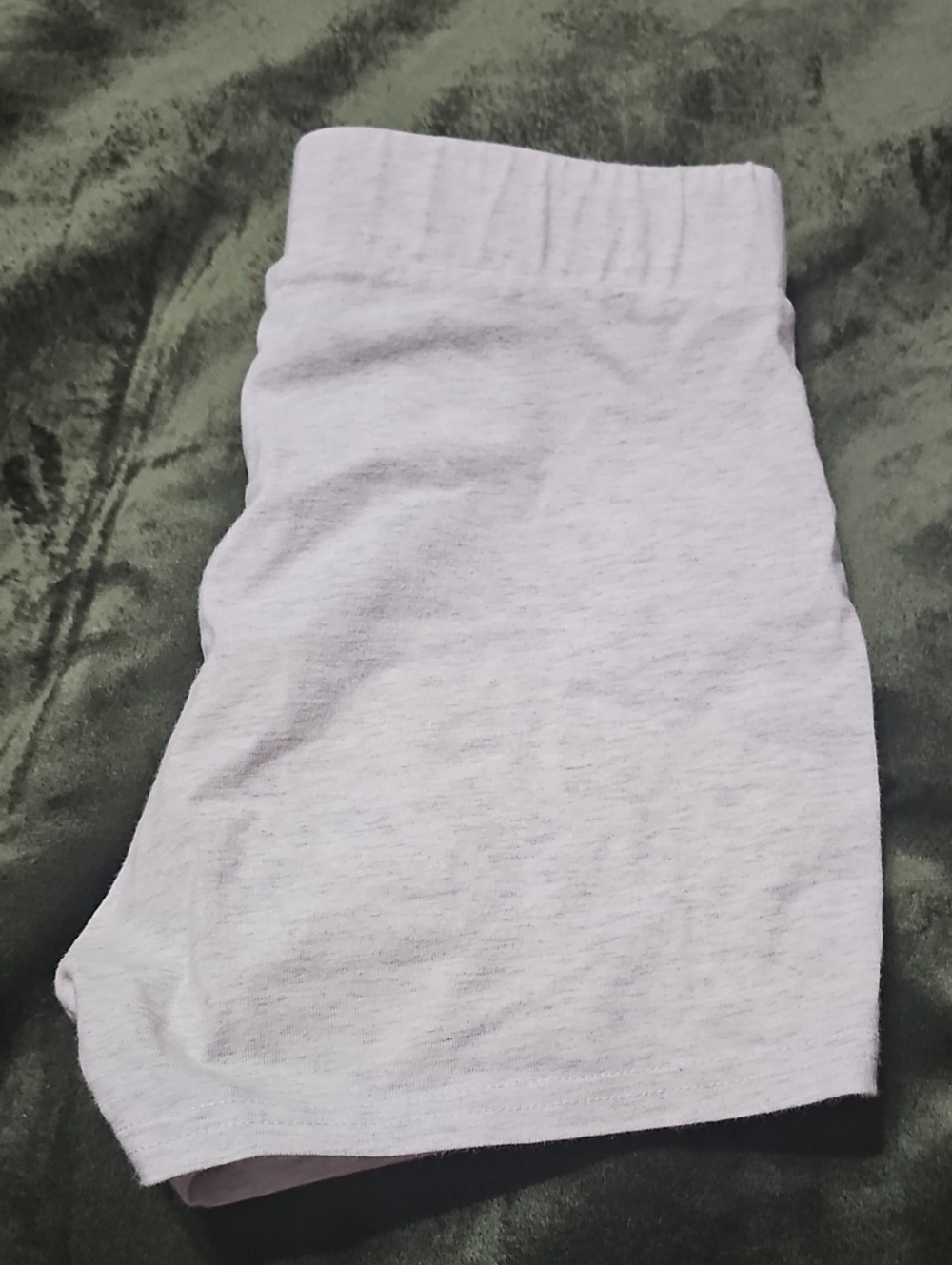 White Fox Womens Slim Fit Gray Shorts. Sz XXS!! - Picture 7 of 8
